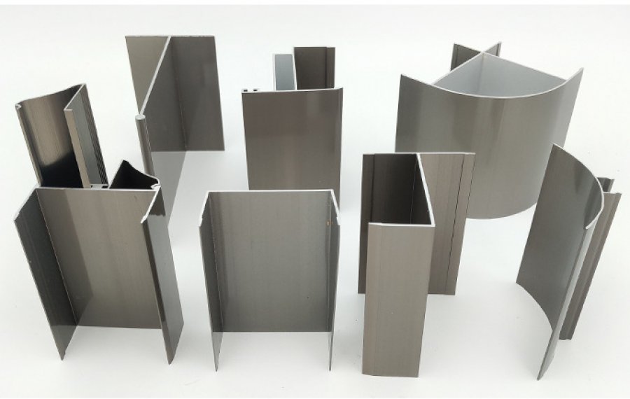 青島食品廠凈化車間施工發(fā)貨